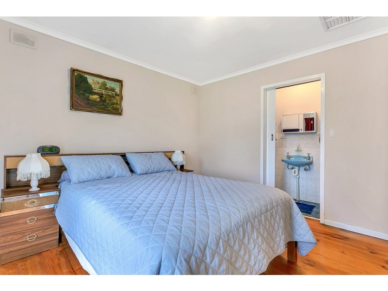 4 Vintners Walk, Hackham West SA 5163