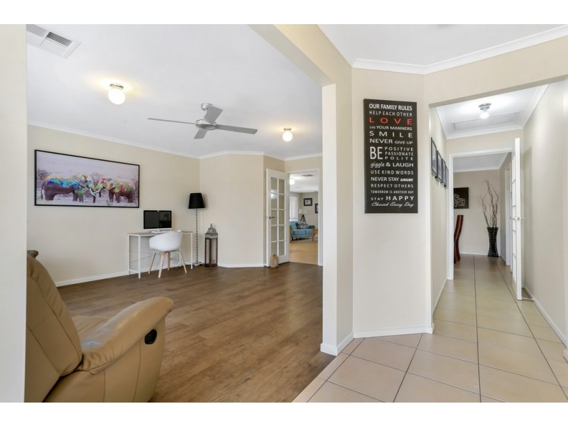 16 Albany Avenue, Port Noarlunga South SA 5167