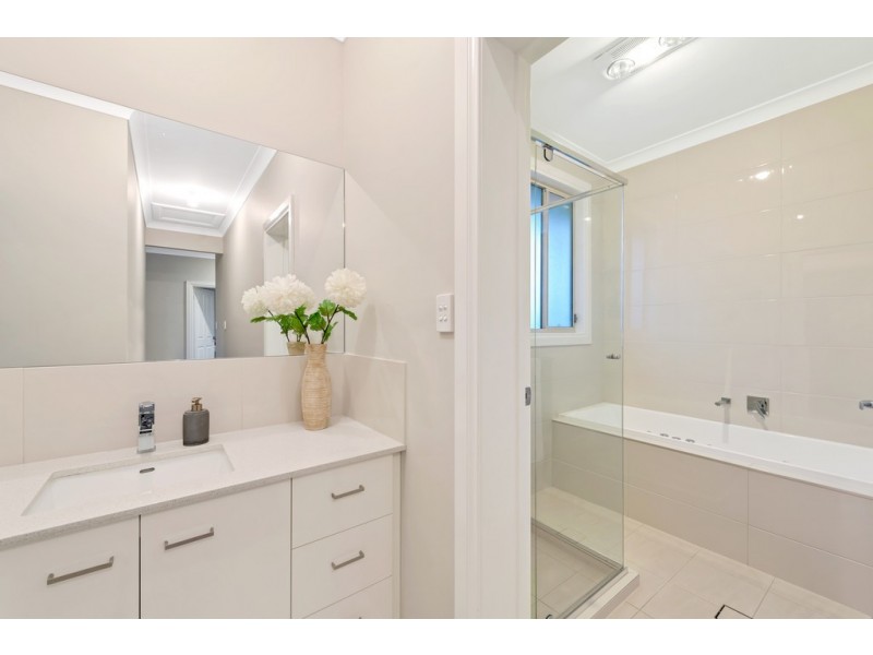 31 Locomotive Drive, Sheidow Park SA 5158