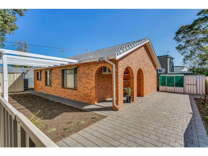 2/9 Gilbertson Avenue, Morphett Vale SA 5162