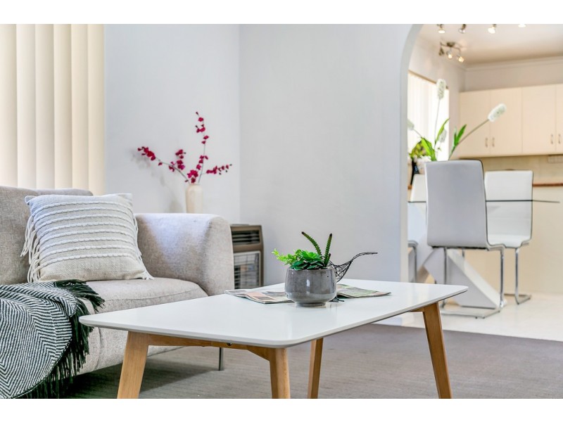 2/9 Gilbertson Avenue, Morphett Vale SA 5162