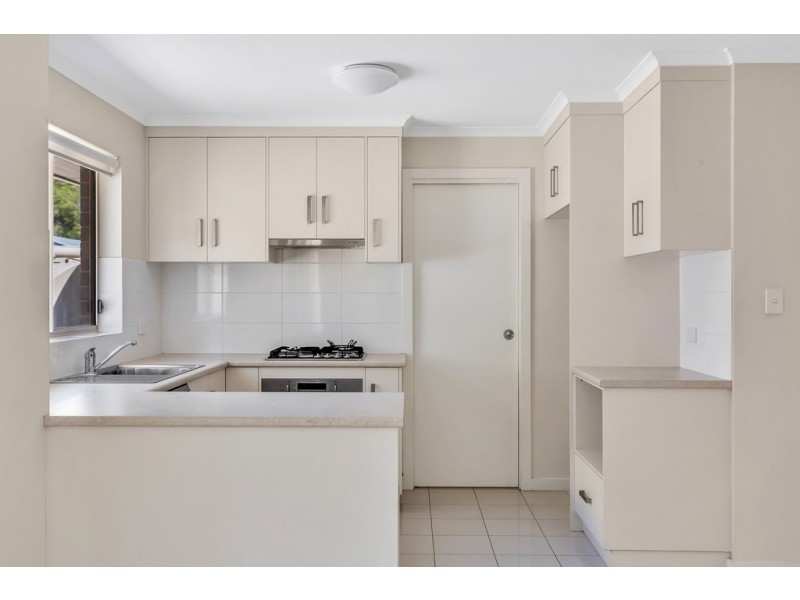 14 Raphael Crescent, Morphett Vale SA 5162