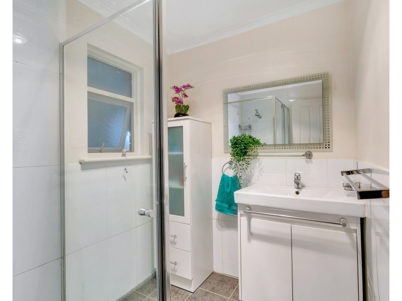 9 Stoneyhill St, Reynella East SA 5161