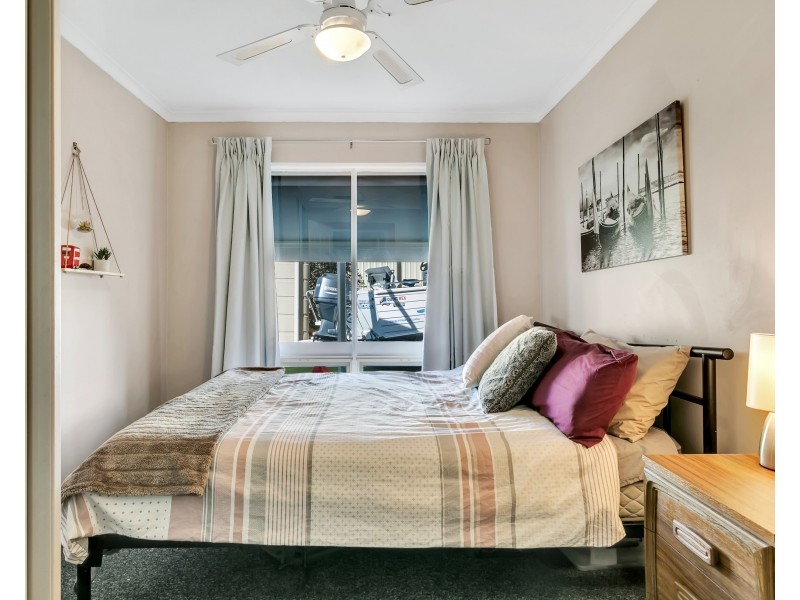 9 Stoneyhill St, Reynella East SA 5161