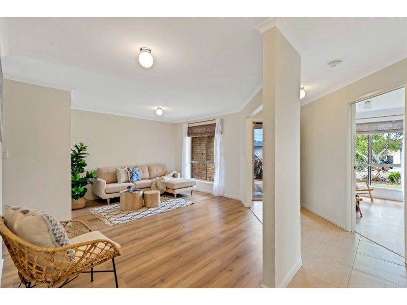 11 Tangerine Court, Aldinga Beach SA 5173