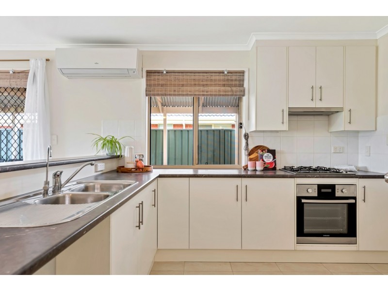 11 Tangerine Court, Aldinga Beach SA 5173