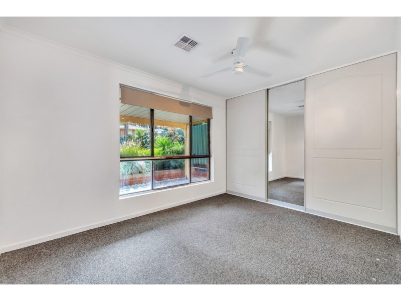 4 Burke Street, Hackham SA 5163