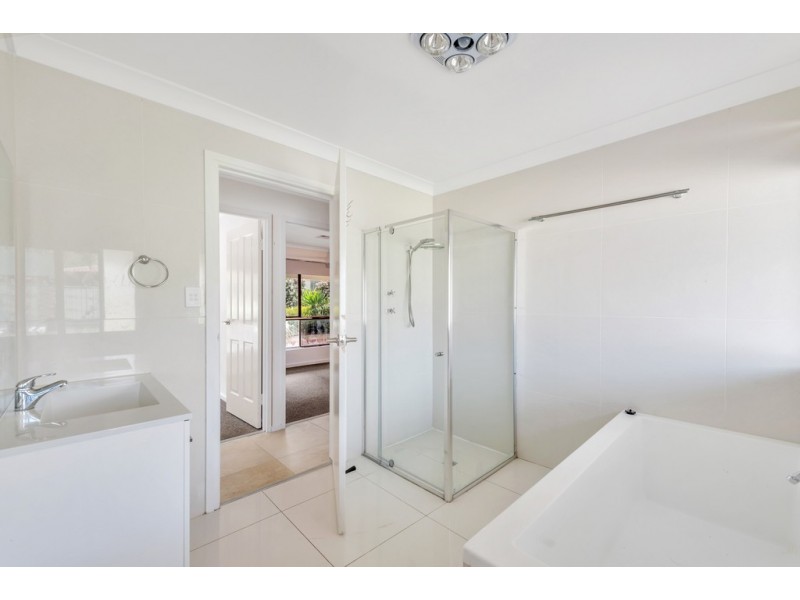 4 Burke Street, Hackham SA 5163