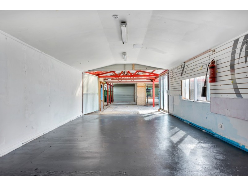 4 Burke Street, Hackham SA 5163