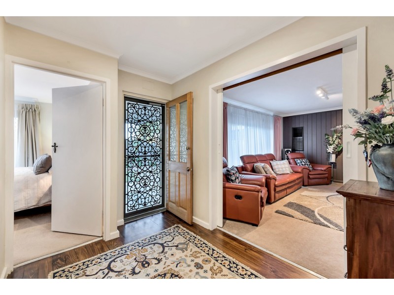 384 Honeypot Road, Huntfield Heights SA 5163