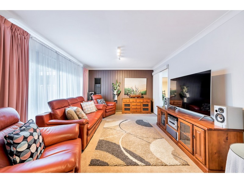 384 Honeypot Road, Huntfield Heights SA 5163