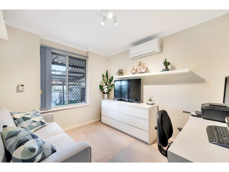 384 Honeypot Road, Huntfield Heights SA 5163