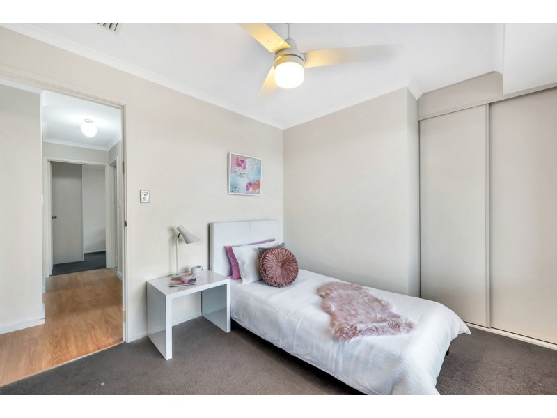 29 Darwendale Street, Huntfield Heights SA 5163