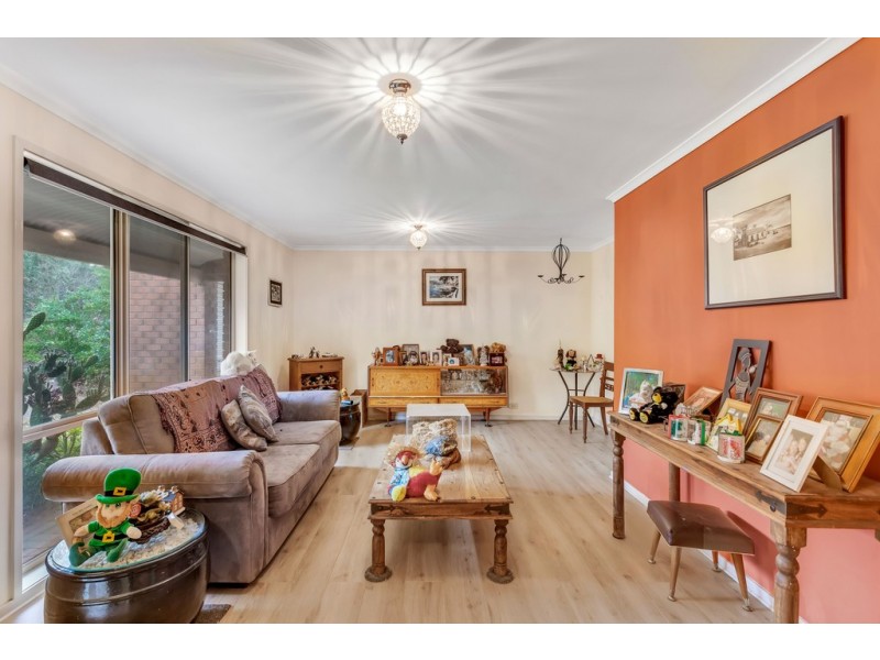 7 Cranbourne Drive, O’halloran Hill SA 5158