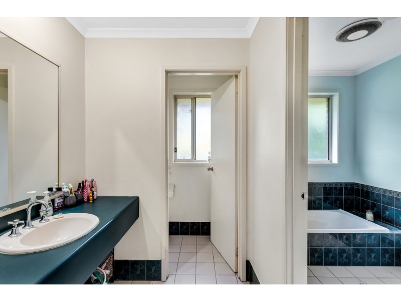 7 Cranbourne Drive, O’halloran Hill SA 5158