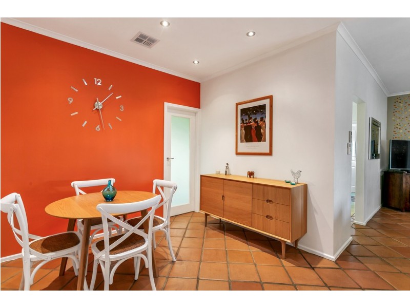 11 Singer Drive, Happy Valley SA 5159