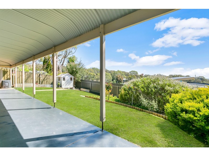 11 Singer Drive, Happy Valley SA 5159