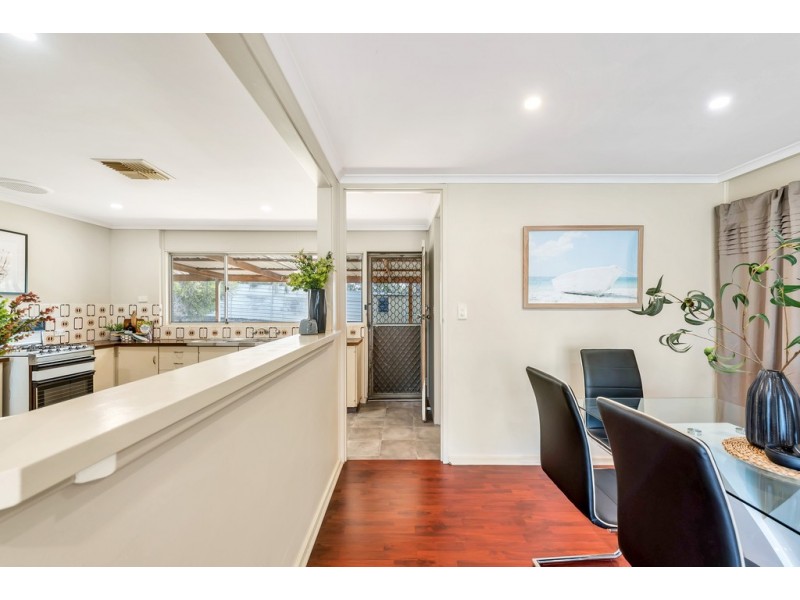 40 Glenhelen Road, Morphett Vale SA 5162