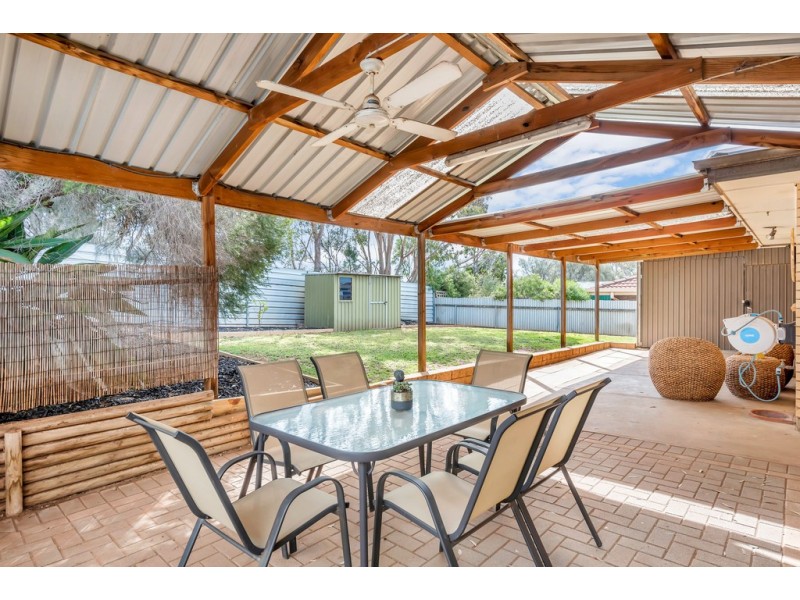 40 Glenhelen Road, Morphett Vale SA 5162