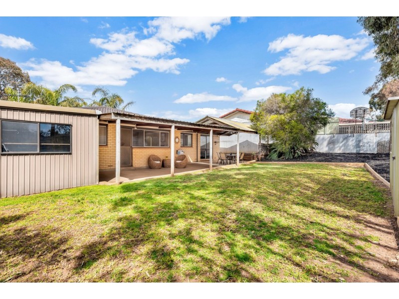 40 Glenhelen Road, Morphett Vale SA 5162