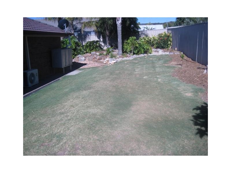 14 Zoran Ct, Woodcroft SA 5162