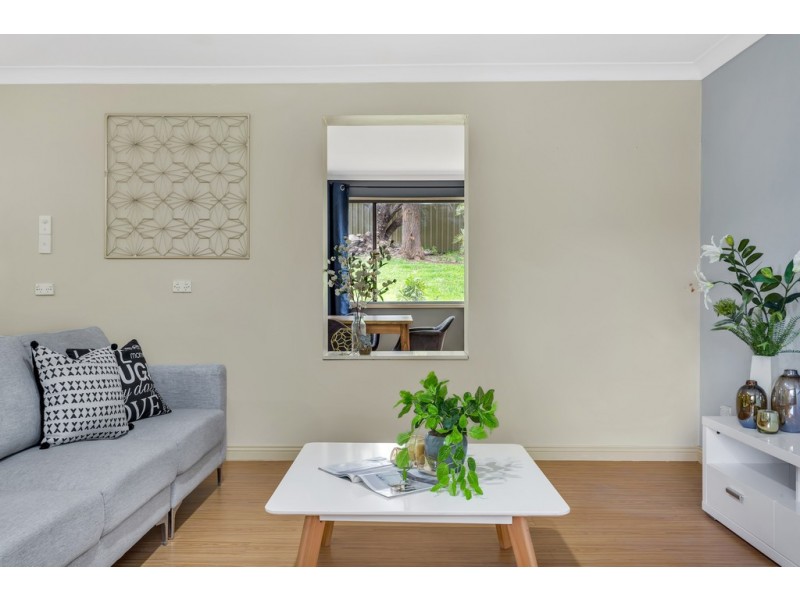 32 Booth Street, Happy Valley SA 5159