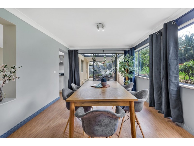 32 Booth Street, Happy Valley SA 5159