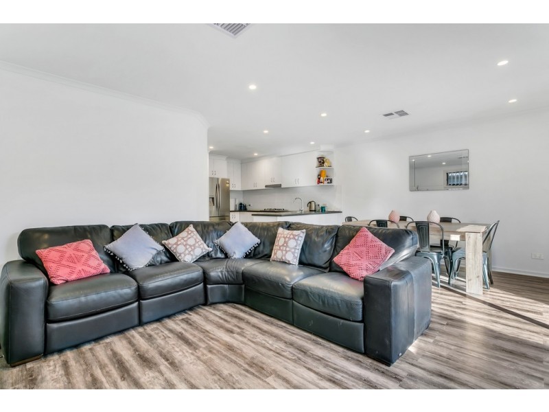 26 The Glenn, Morphett Vale SA 5162