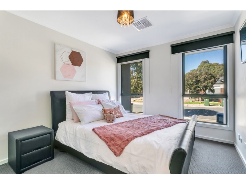 26 The Glenn, Morphett Vale SA 5162