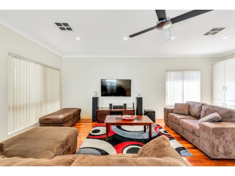 20 Kent Avenue, Seacombe Gardens SA 5047