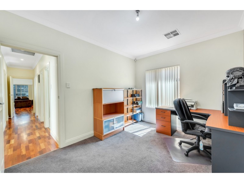 20 Kent Avenue, Seacombe Gardens SA 5047