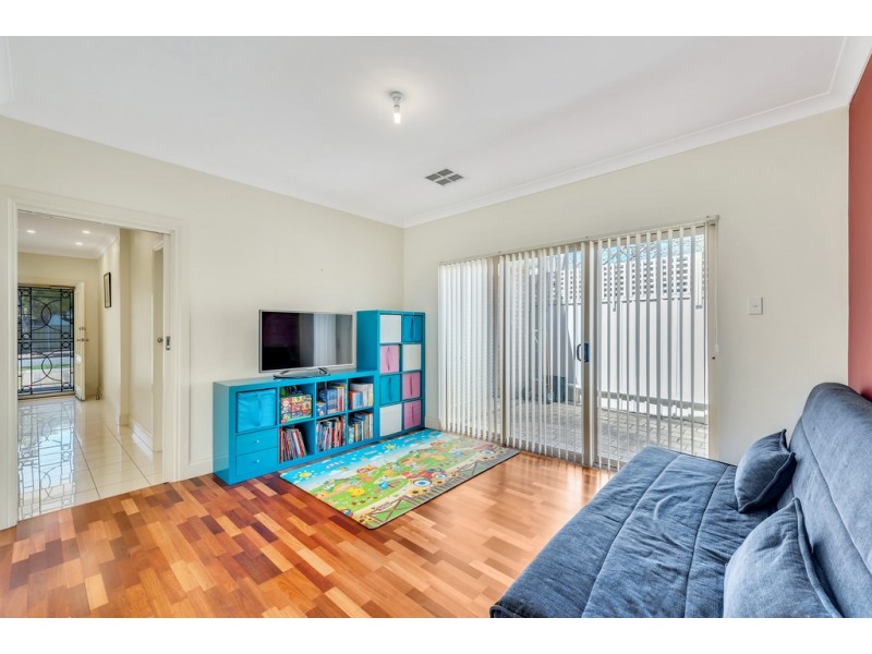 20 Kent Avenue, Seacombe Gardens SA 5047