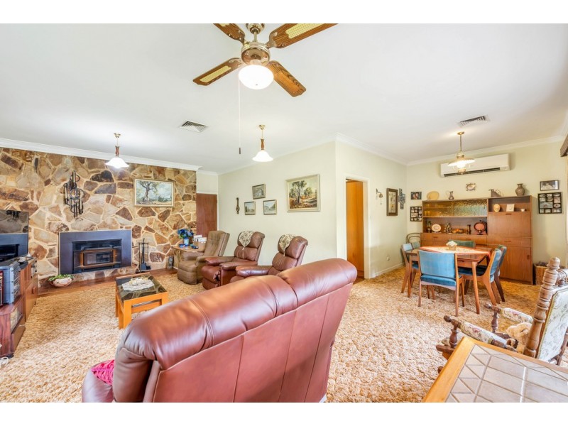 7 Jordan Avenue, Happy Valley SA 5159