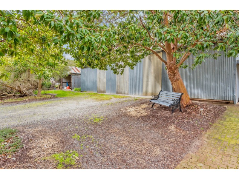 7 Jordan Avenue, Happy Valley SA 5159