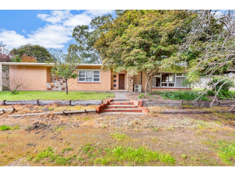 7 Jordan Avenue, Happy Valley SA 5159