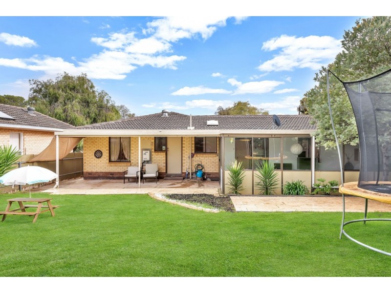 24 Edinburgh Crescent, Old Reynella SA 5161