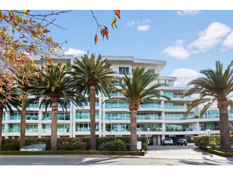 15/155 Brebner Drive, West Lakes SA 5021