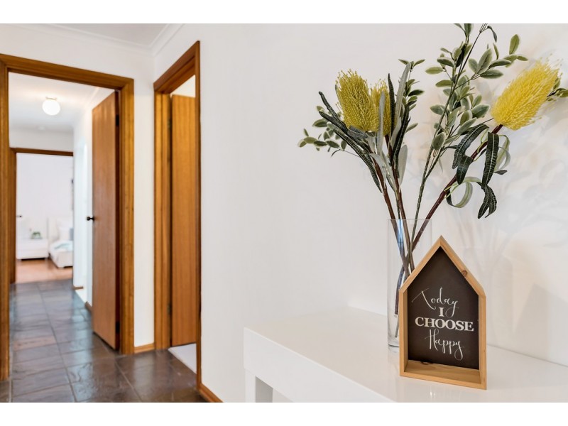 17 Bollard Street, Seaford SA 5169