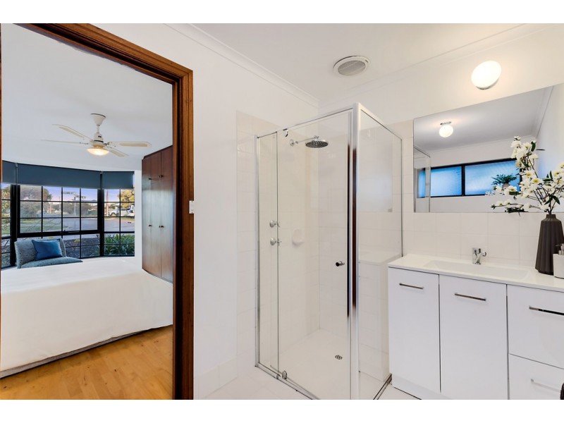 17 Bollard Street, Seaford SA 5169