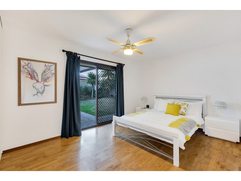 17 Bollard Street, Seaford SA 5169