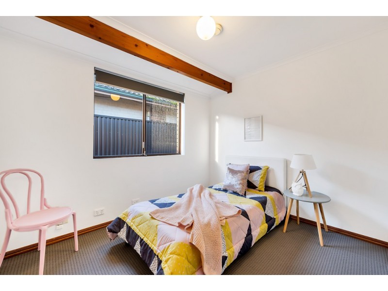 17 Bollard Street, Seaford SA 5169