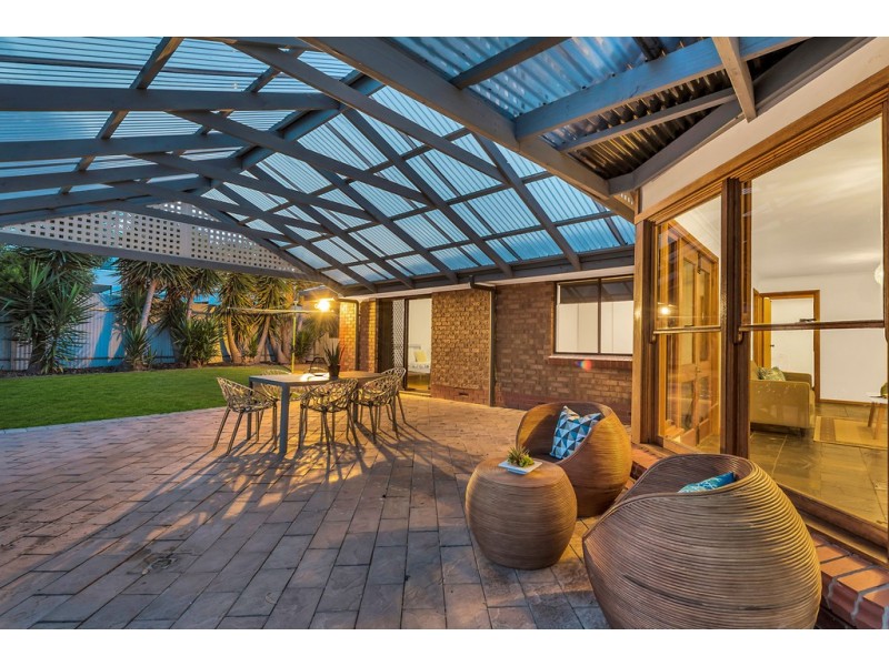17 Bollard Street, Seaford SA 5169