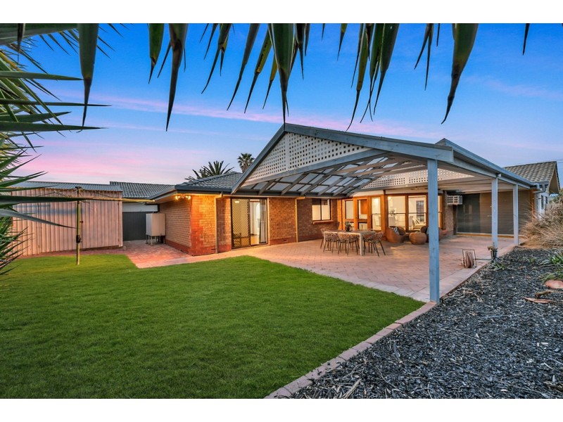 17 Bollard Street, Seaford SA 5169