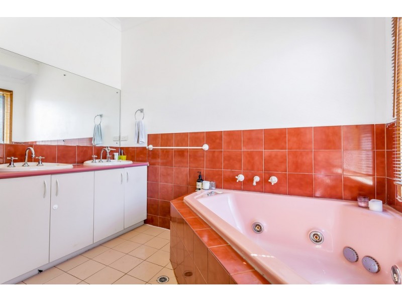 5 Keane Court, Old Reynella SA 5161