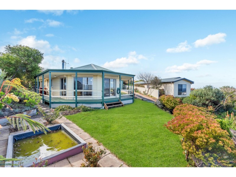23 Blue Whale Court, Encounter Bay SA 5211