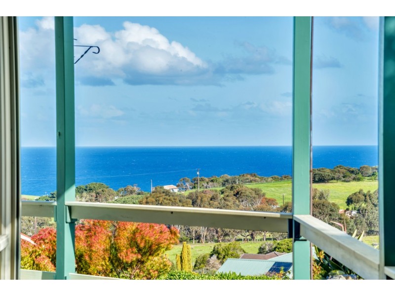 23 Blue Whale Court, Encounter Bay SA 5211