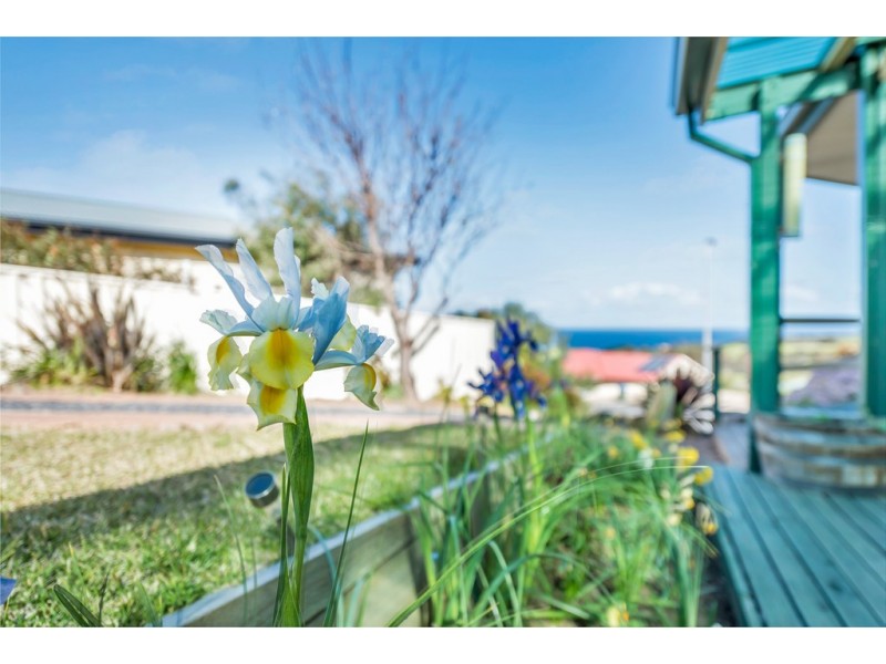 23 Blue Whale Court, Encounter Bay SA 5211