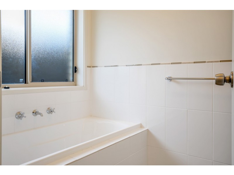 25 Karko Drive, Moana SA 5169