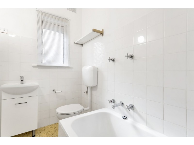3/58 Dunbar Terrace, Glenelg SA 5045