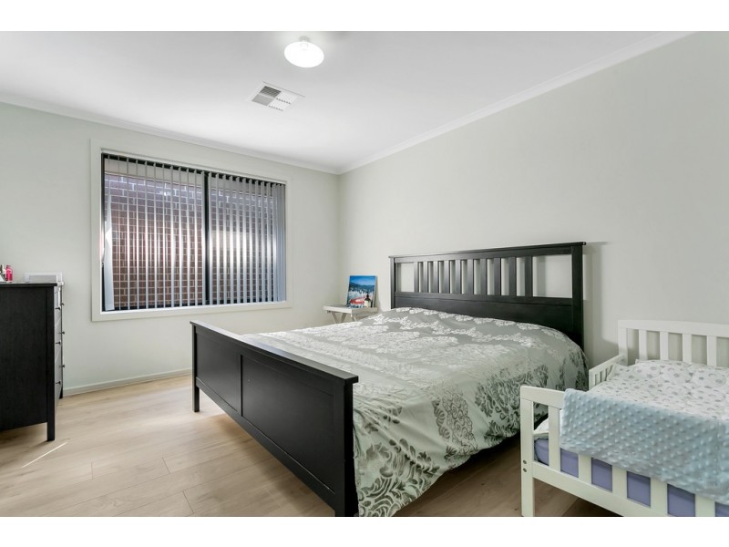 64 Brenton Street, Morphett Vale SA 5162